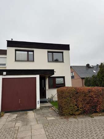 Modernisiertes energieeffizientes Reihenendhaus in Zehlendorf zur Eigennutzung