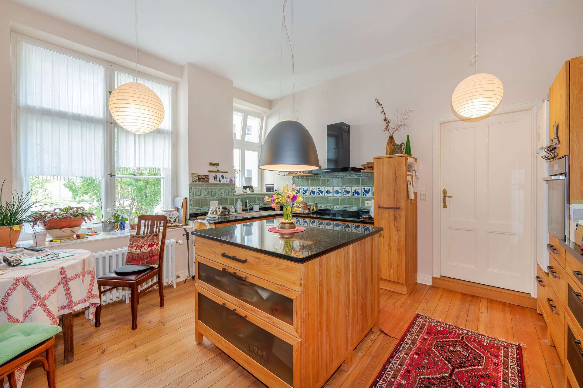 Elegante Altbauwohnung mit historischem Flair und modernem Komfort im Denkmalschutz-Objekt – Berlin