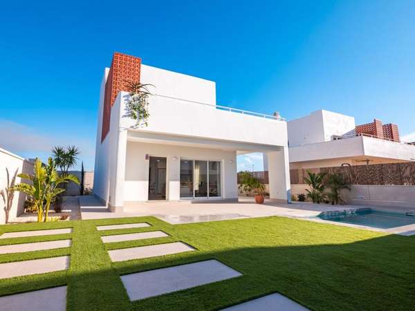Neubau Villas mit 3 Schlafzimmern und 3 Badezimmern in Pilar de la Horadada| Ref: MA-1944