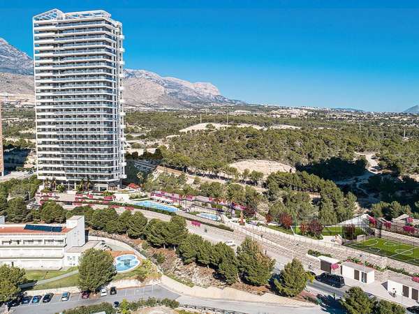 Neubau Penthaus mit 3 Schlafzimmern und 3 Badezimmern in Benidorm| Ref: MA-1922E