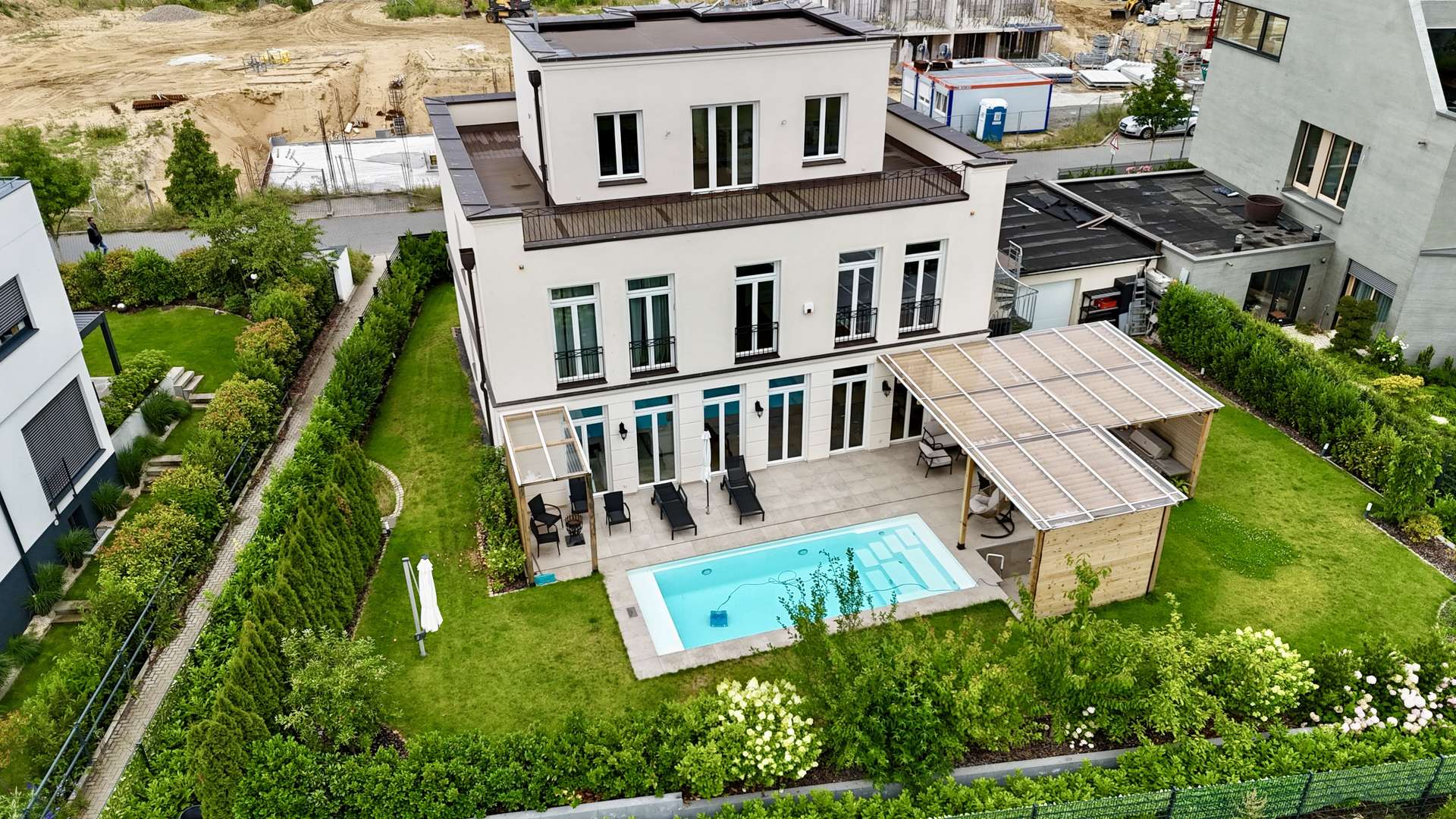 Hochwertige Villa am See im Potsdam – Potsdam