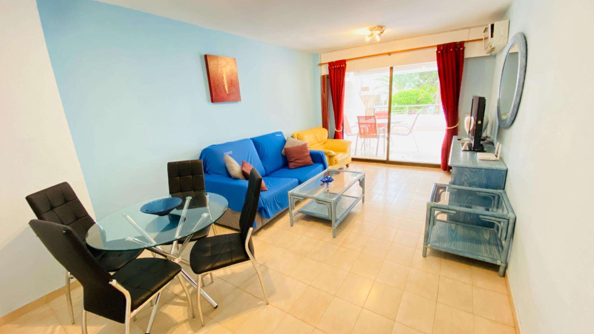 Etagenwohnung mit 2 Schlafzimmern und 1 Badezimmer in Calpe| Ref: SCR0293 – Calpe