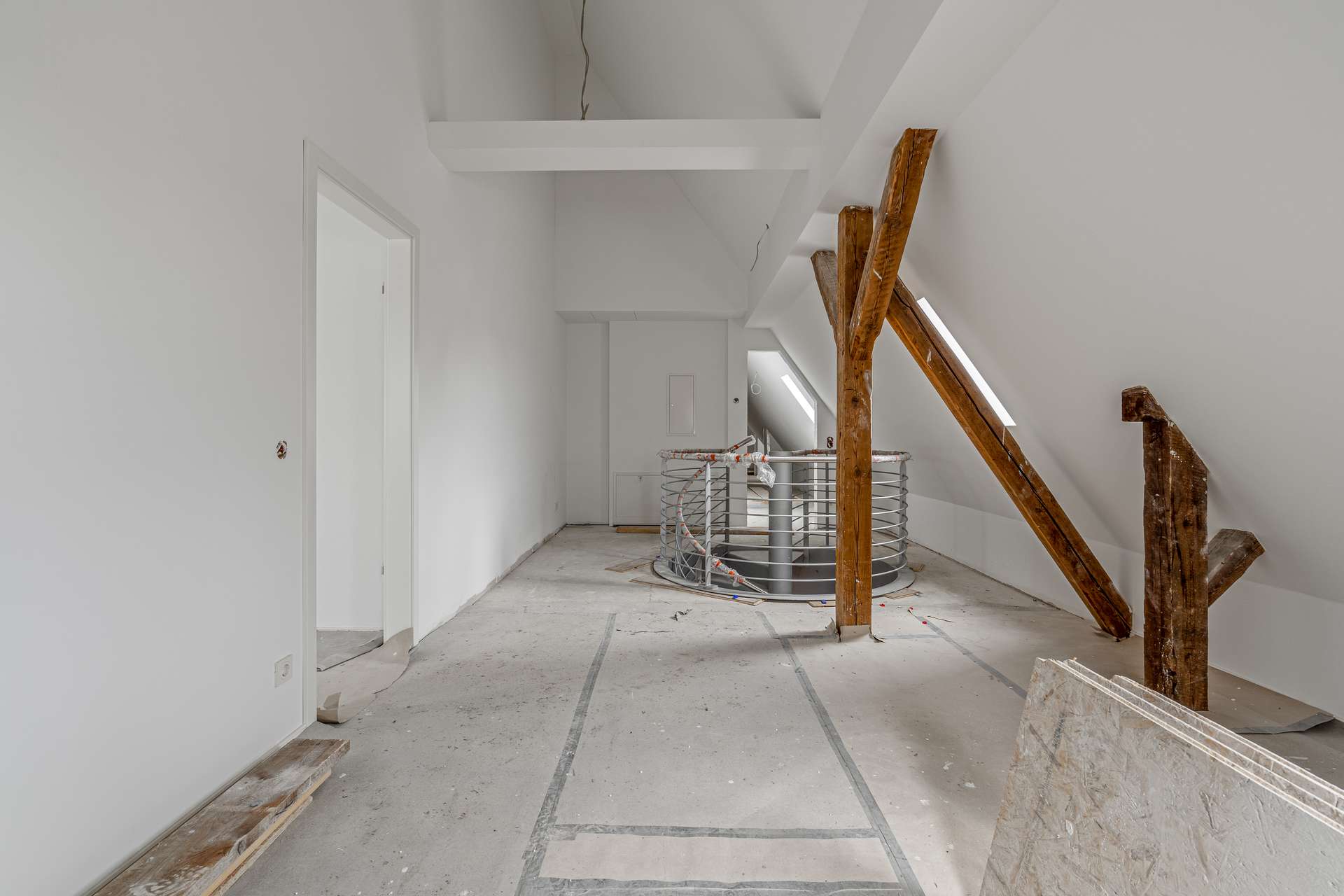 Fertiggestellte Wohnungen in Dahlem - Erstbezug, Altbau mit Aufzug – Berlin