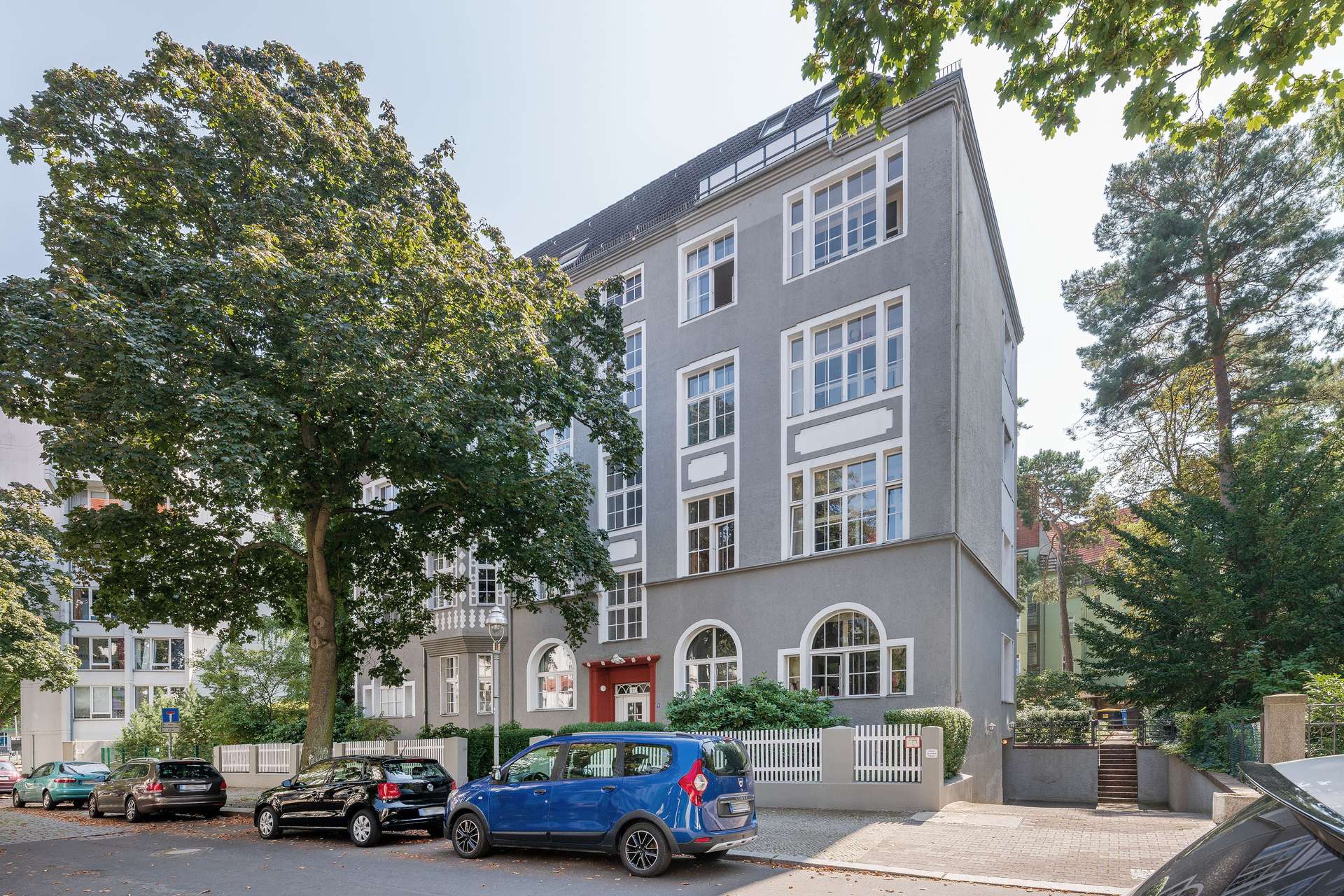 Elegante Altbauwohnung mit historischem Flair und modernem Komfort im Denkmalschutz-Objekt – Berlin
