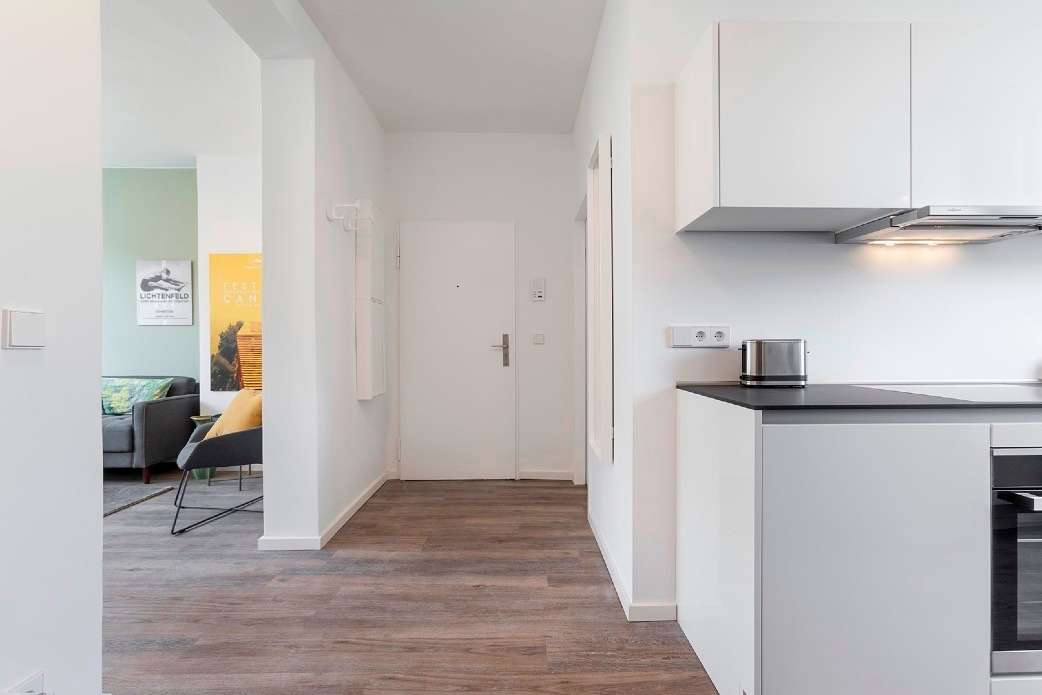 Provisionsfrei für den Käufer: Helle, moderne 3-Zimmer-Wohnung mit Balkon im beliebten Stephankiez – Berlin