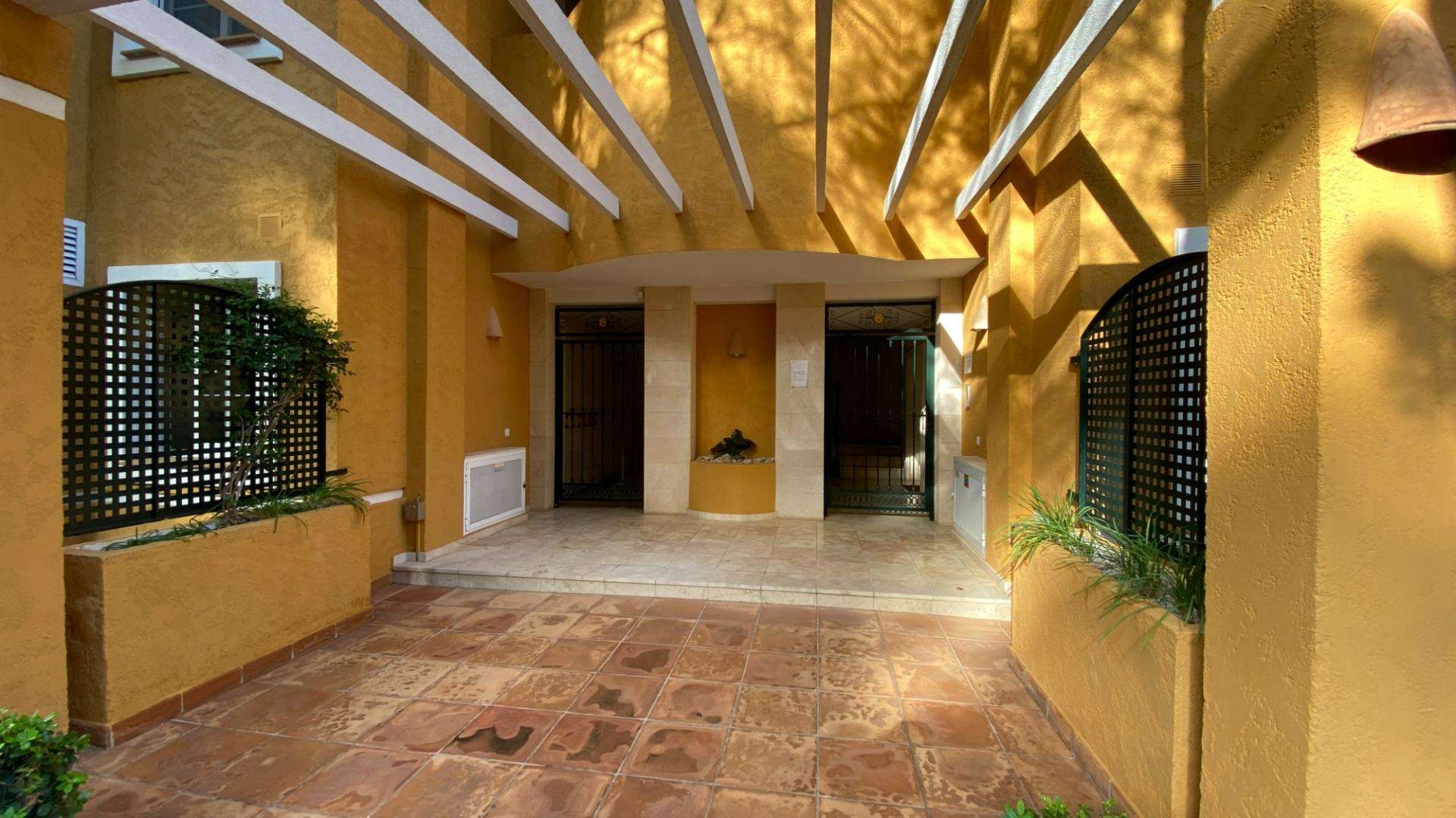 Etagenwohnung mit 3 Schlafzimmern und 3 Badezimmern in Altea| Ref: SCR0283 – Altea