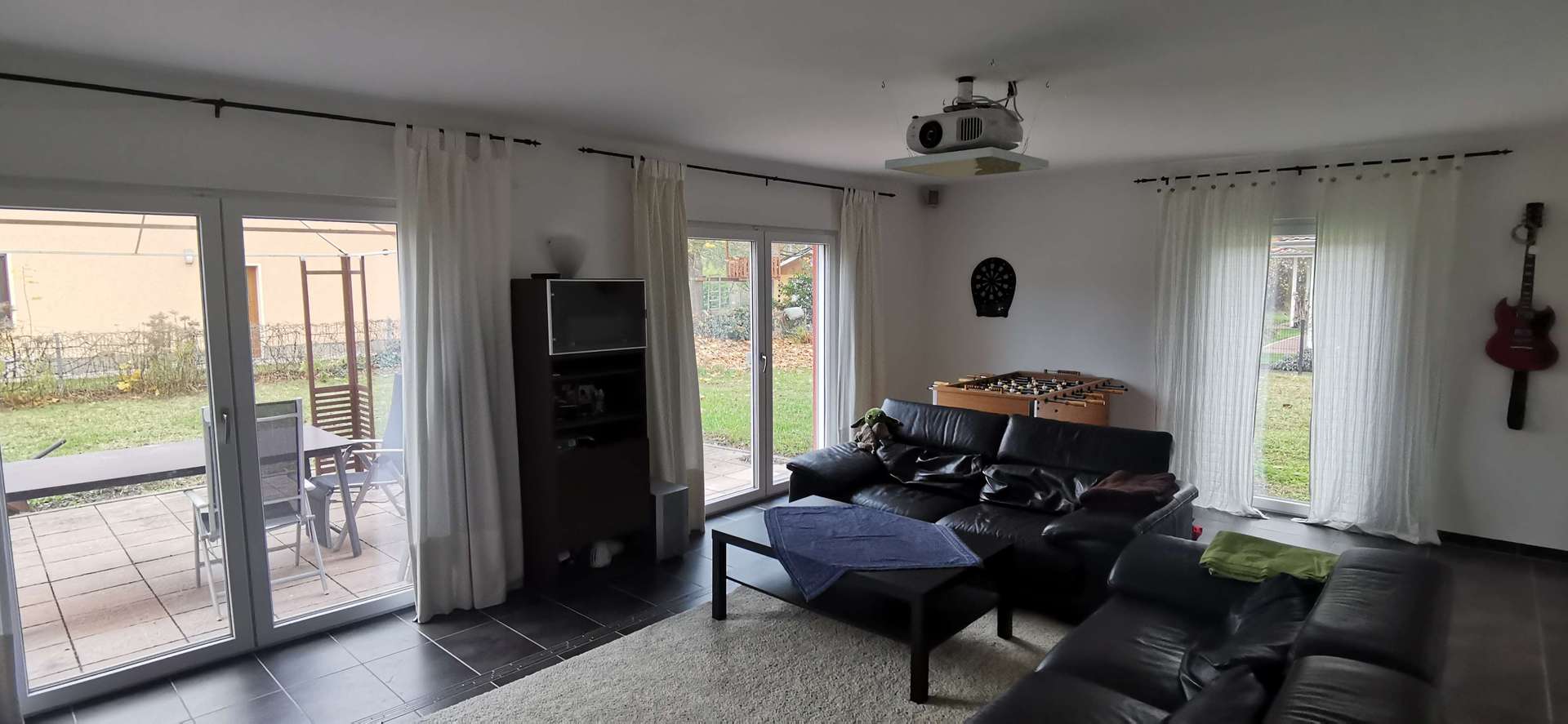 Wunderschönes Einfamilienhaus in ruhiger Lage am Wald mit sehr guter Verkehrs-Anbindung – Falkensee