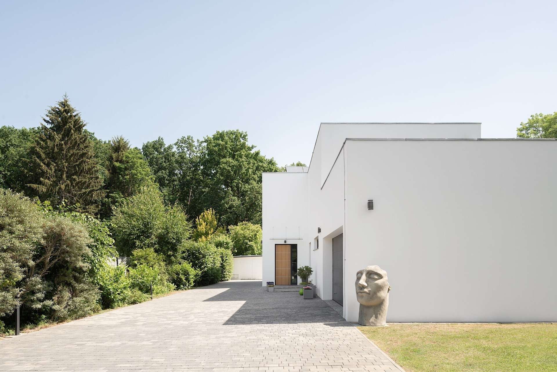 Exklusives EFH in Brieselang mit Pool & Sauna nahe dem Nymphensee – Brieselang