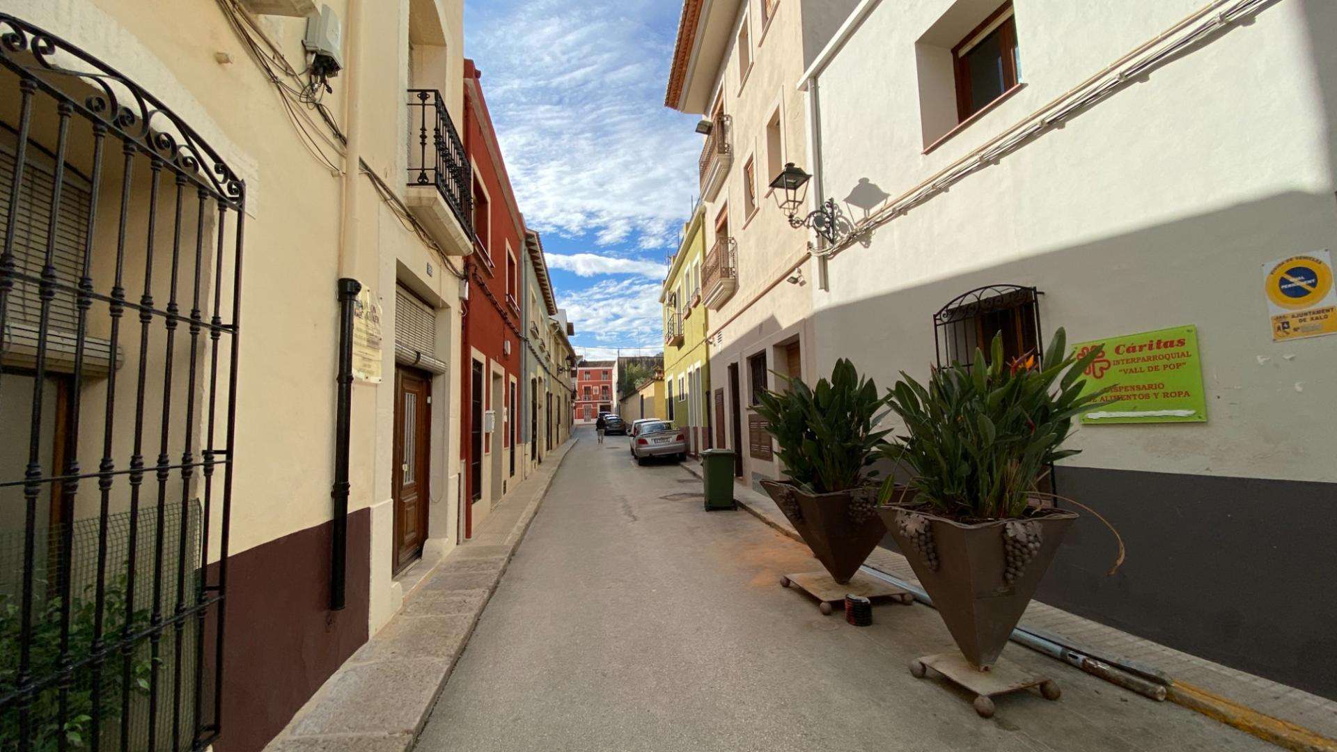 Haus mit 4 Schlafzimmern und 2 Badezimmern in Jalon| Ref: SCR00292 – Jalon