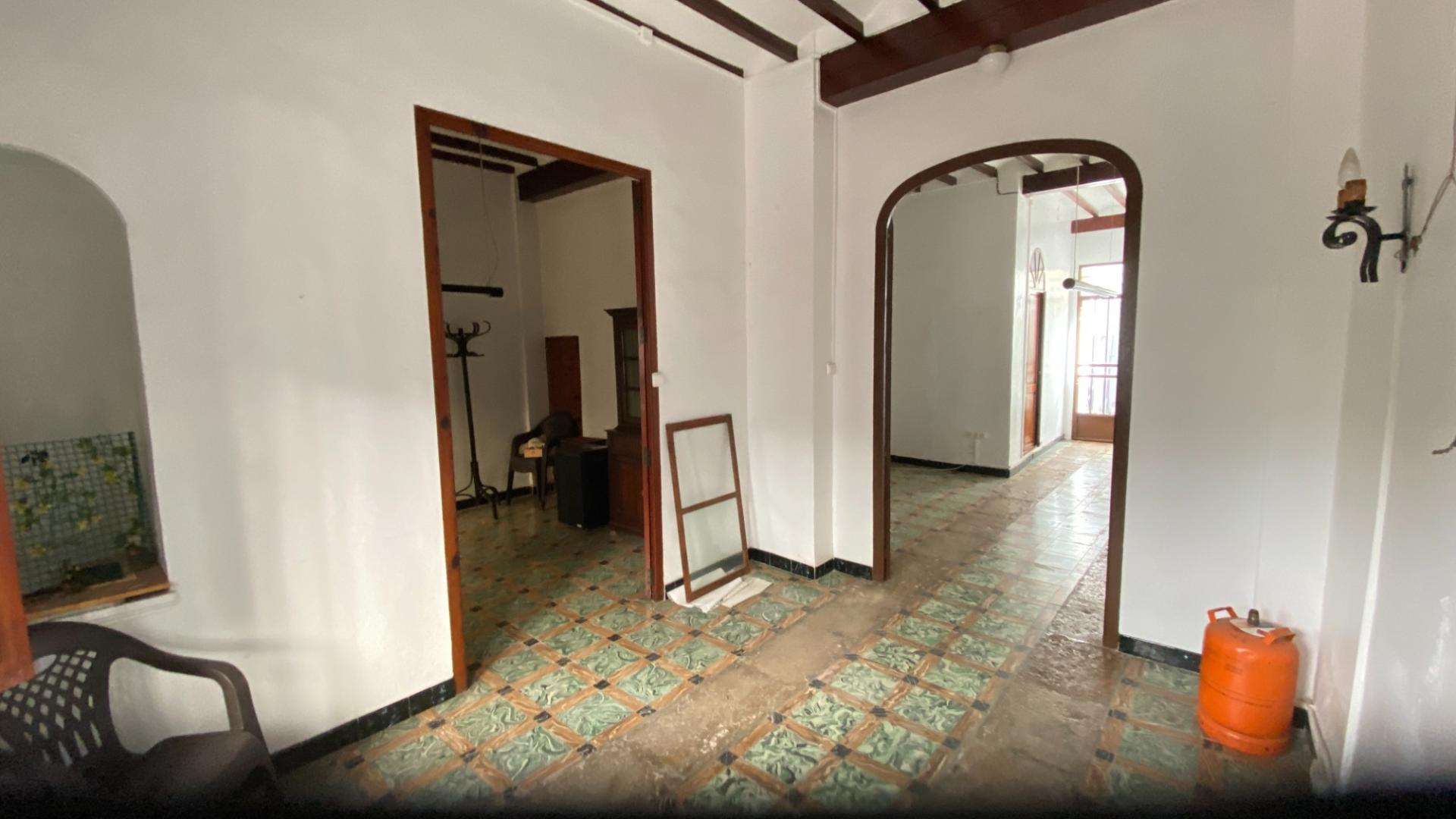 Haus mit 4 Schlafzimmern und 2 Badezimmern in Jalon| Ref: SCR00292 – Jalon