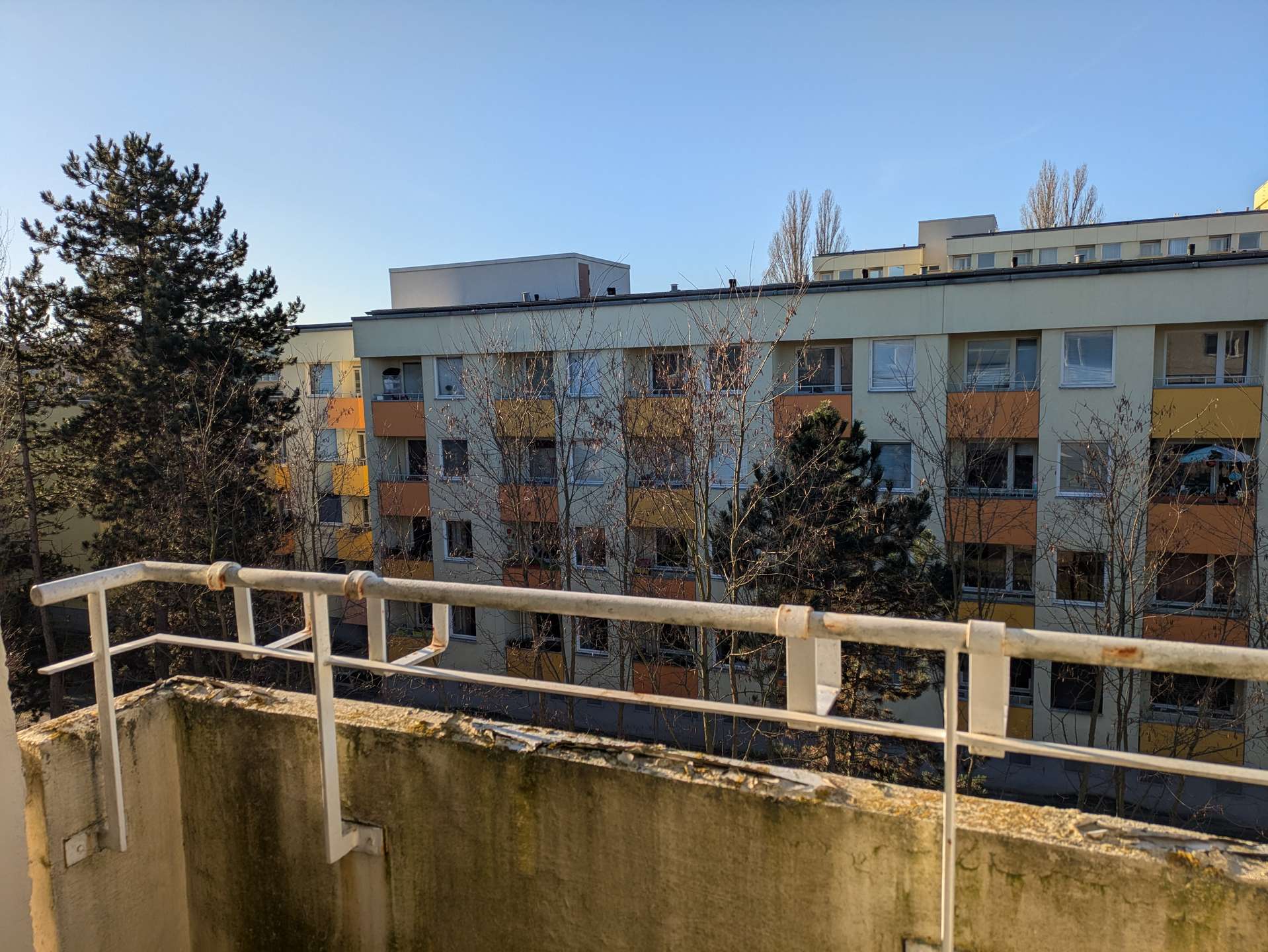 Preiswerter geht's nicht - Perfekt geschnittene, bezugsfreie Zweizimmerwohnung in Toplage Spandaus – Berlin