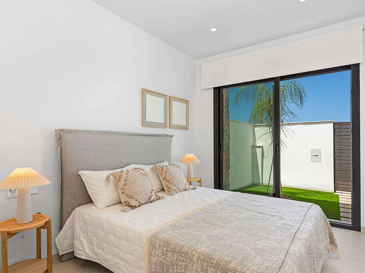 Neubau Villas mit 3 Schlafzimmern und 2 Badezimmern in Los Alcazares| Ref: MA-2383 – Los alcazares