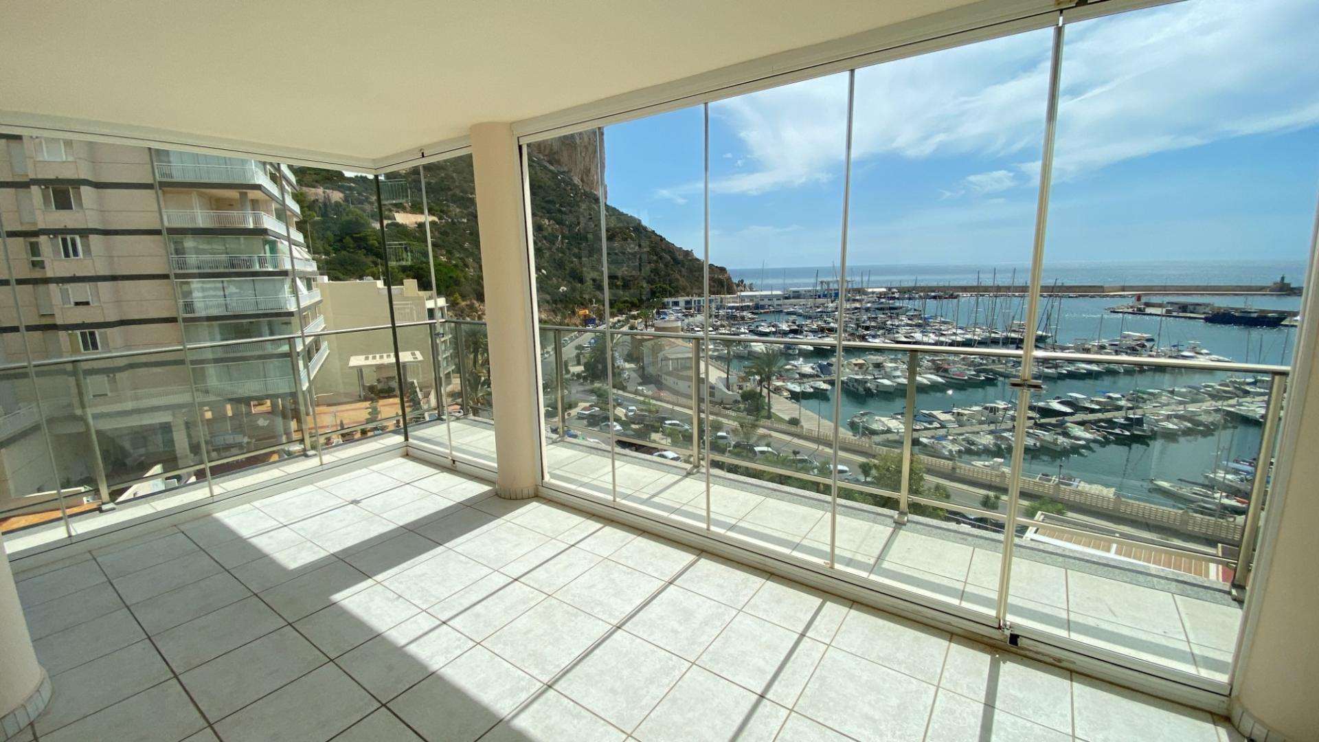 Etagenwohnung mit 3 Schlafzimmern und 2 Badezimmern in Calpe| Ref: SCR0286 – Calpe