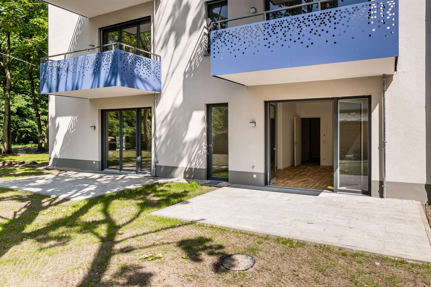 Erstbezug- 2 Zimmer Neubauwohnung mit großer Terrasse und 56 m² Garten (Sondernutzungsrecht) – Berlin