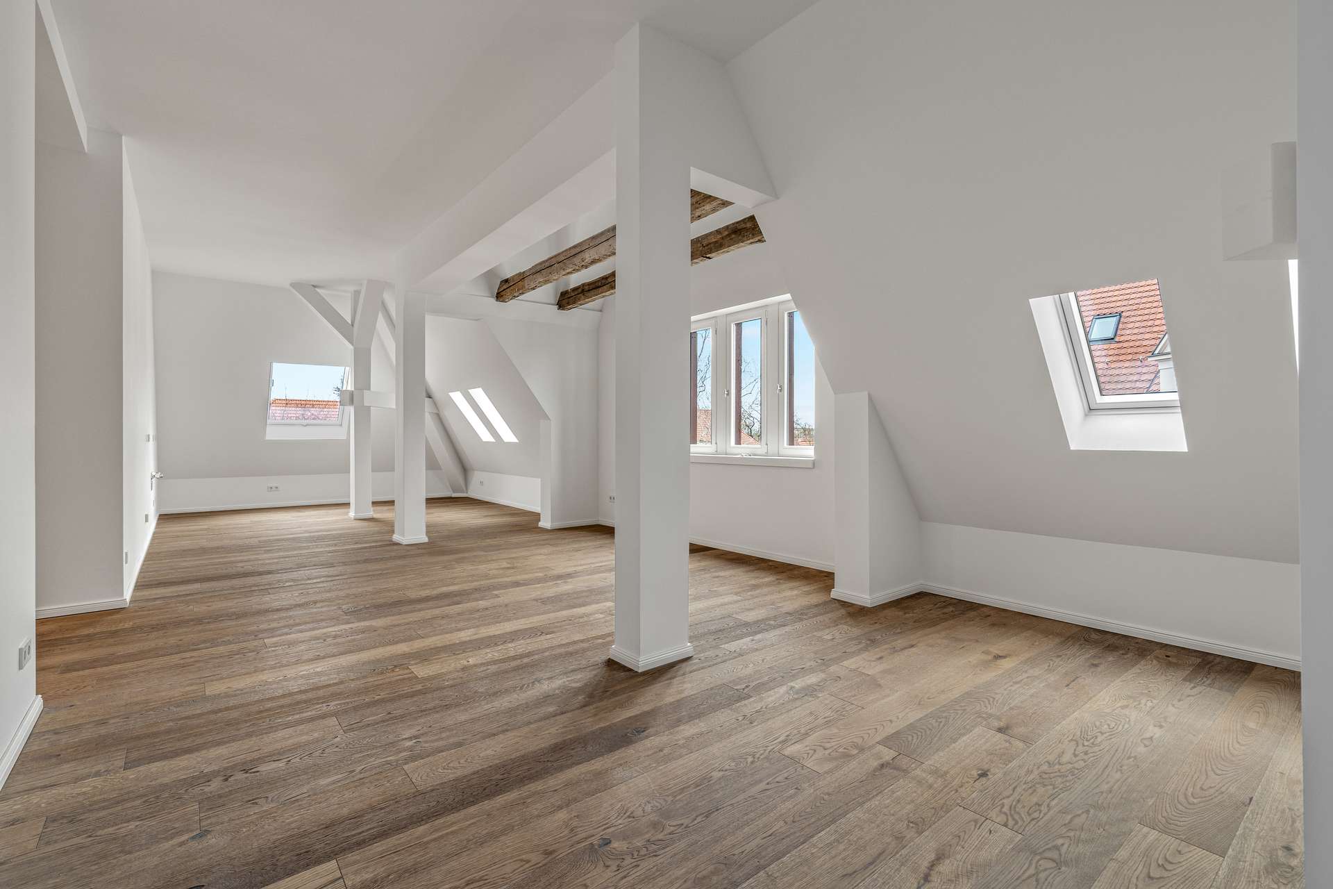 Exklusives Penthouse in Dahlem: Erstbezug in historischem Altbau mit Aufzug – Berlin
