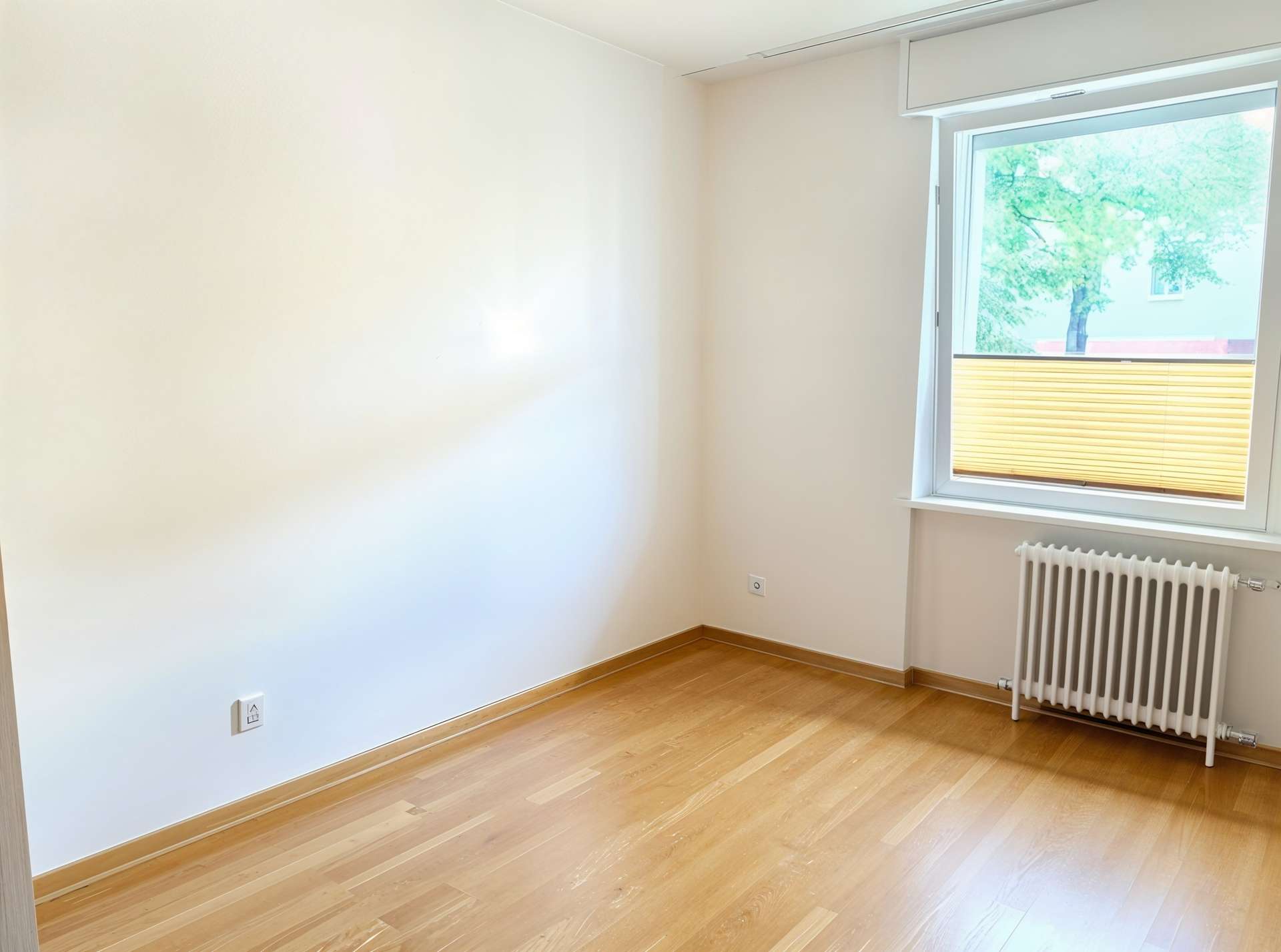 Urbaner Rückzugsort in Wilmersdorf: 2,5 Zimmer Wohnung mit sonniger Terrasse & eigenem Garten – Berlin
