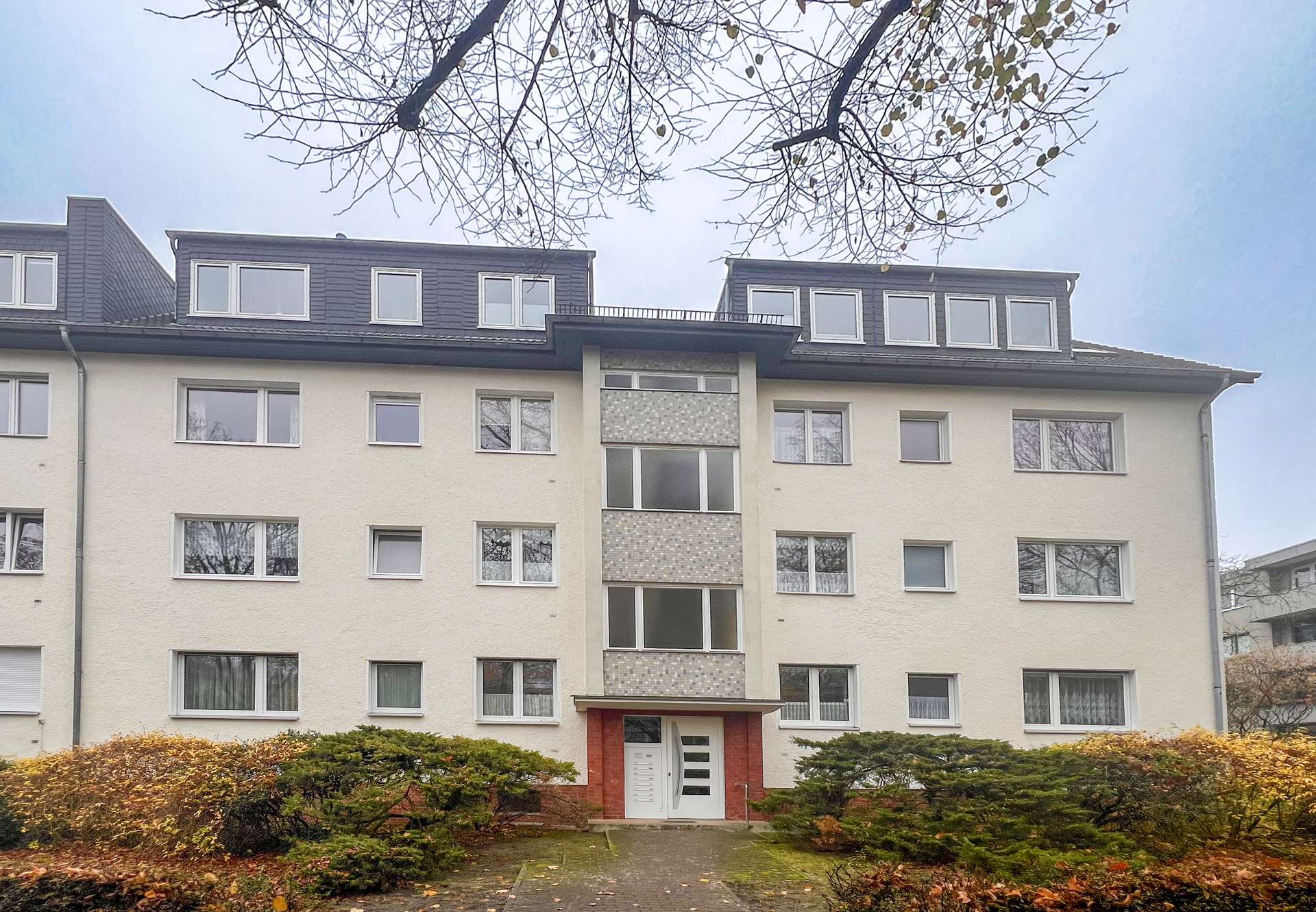 *RESERVIERT* Bezugsfreie 3 Zimmerwohnung in Zehlendorf – Berlin