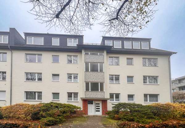 *RESERVIERT* Bezugsfreie 3 Zimmerwohnung in Zehlendorf