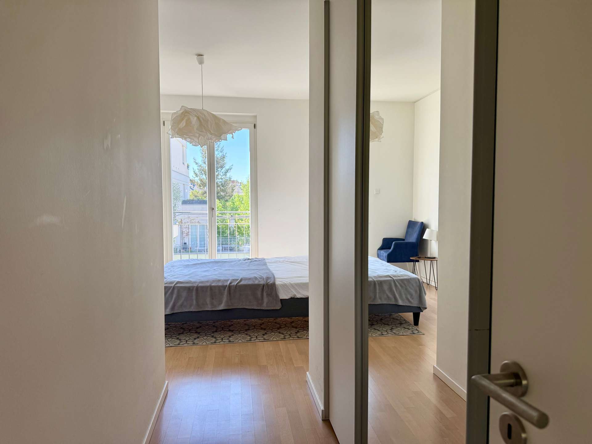Exklusive 3-Zimmer-Neubauwohnung mit zwei Terrassen und Tiefgaragenstellplatz – Berlin