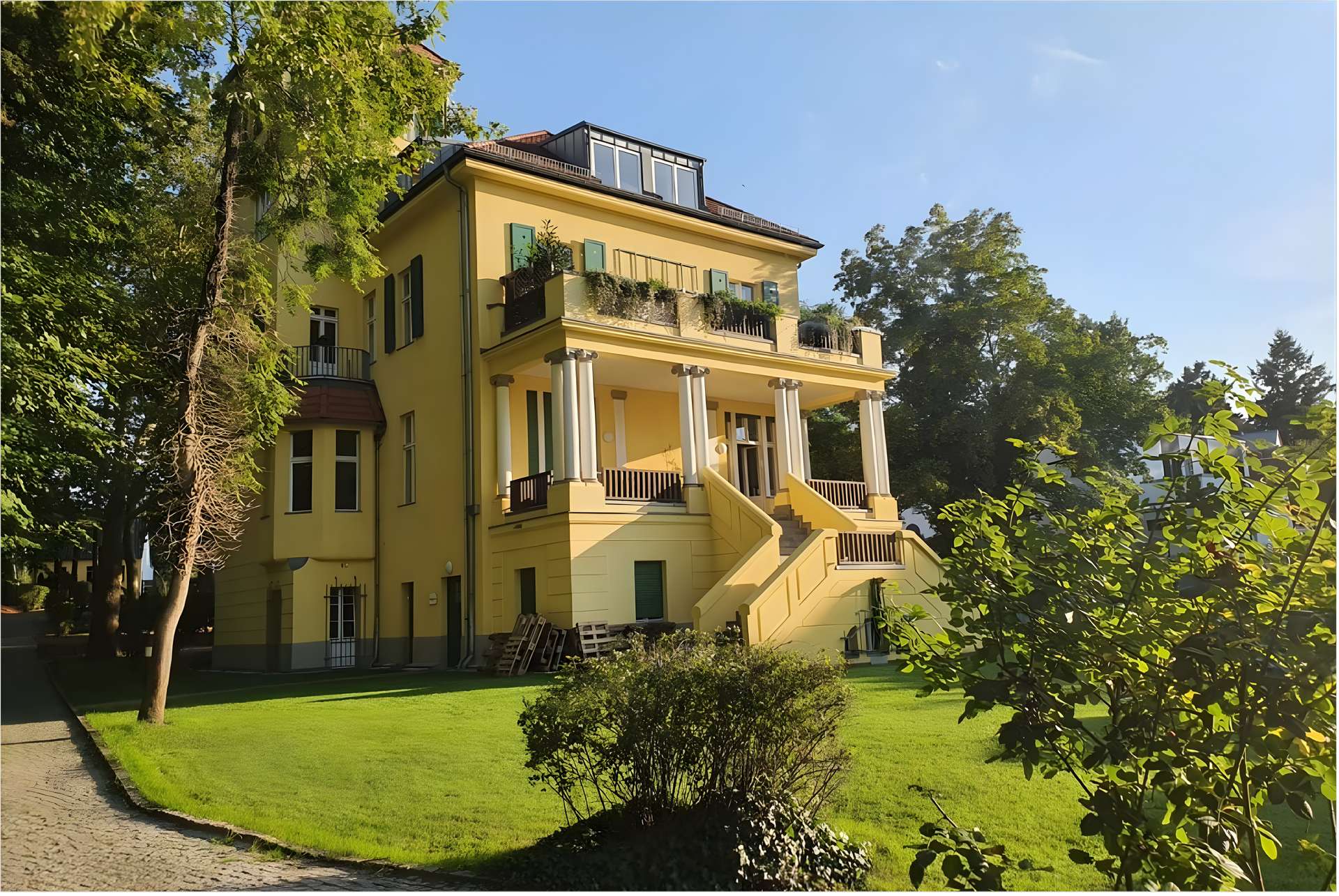 Traumanwesen: Villa, Reihenhäuser & Seezugang – Caputh
