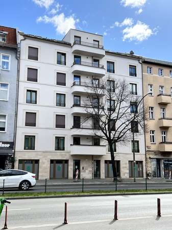 Großzügige 3 Zimmer Wohnung Neubau 2022
