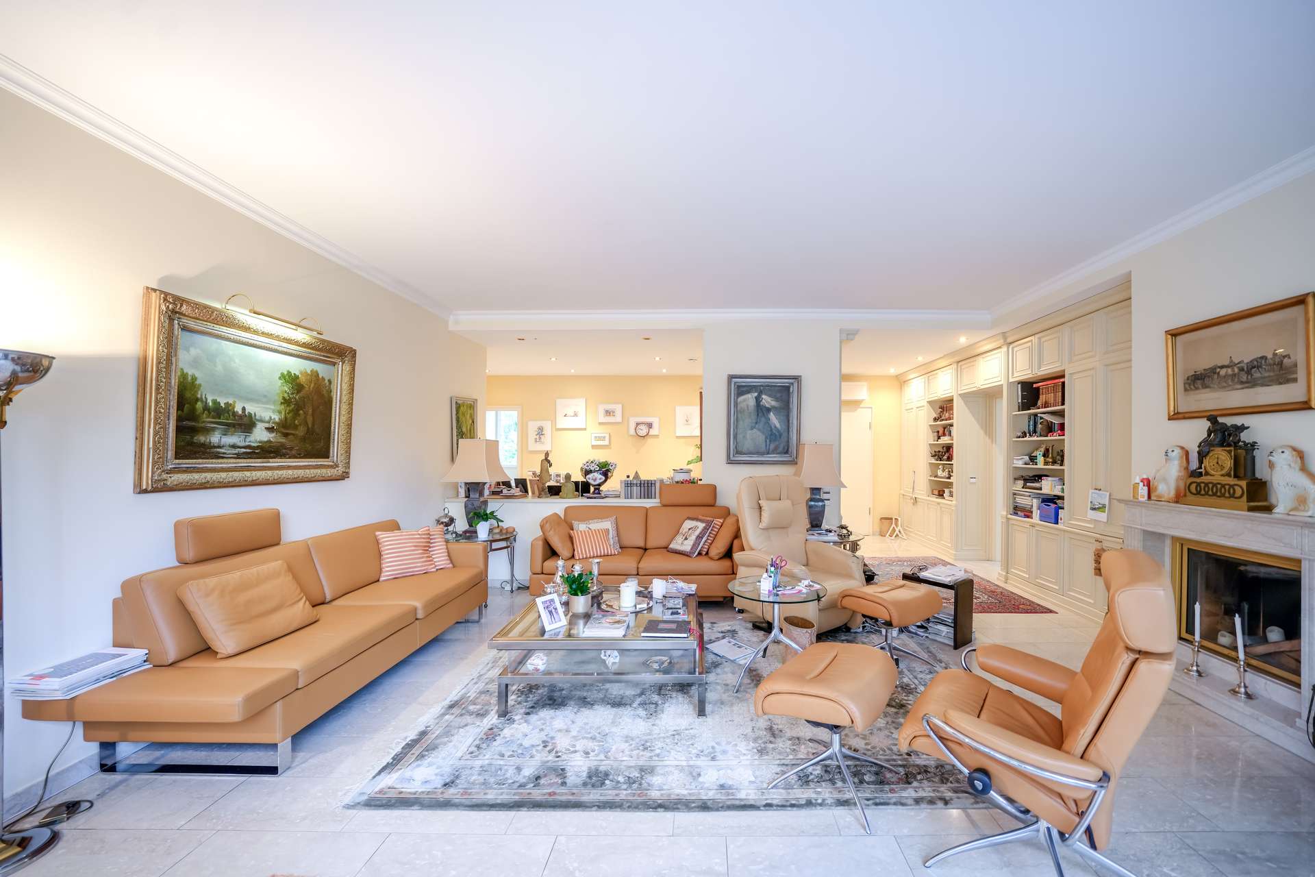 Berlin-Grunewald: Etagenwohnung in Villa mit separater Wellness-Etage und 12-Meter- Indoorpool – Berlin – Innenansicht