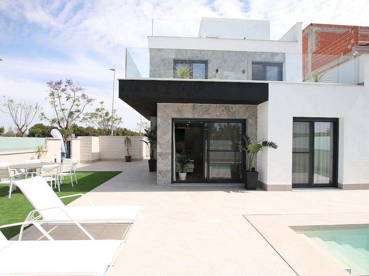 Neubau Villas mit 3 Schlafzimmern und 3 Badezimmern in Pilar de la Horadada| Ref: MA-2018 – Pilar de la horadada