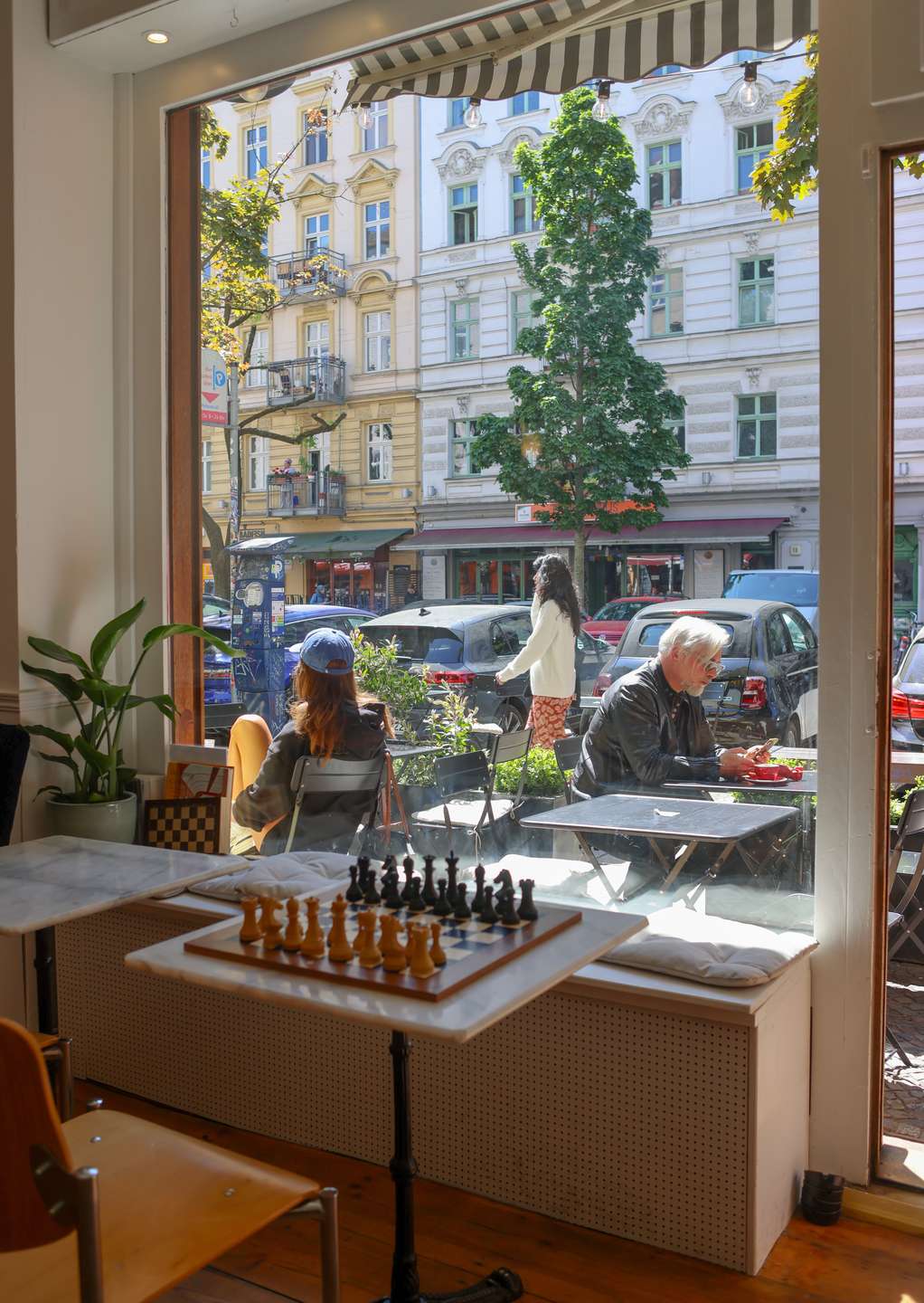 Turn-Key Art Café in Prenzlauer Berg – voll ausgestattet & sofort betriebsbereit – Berlin