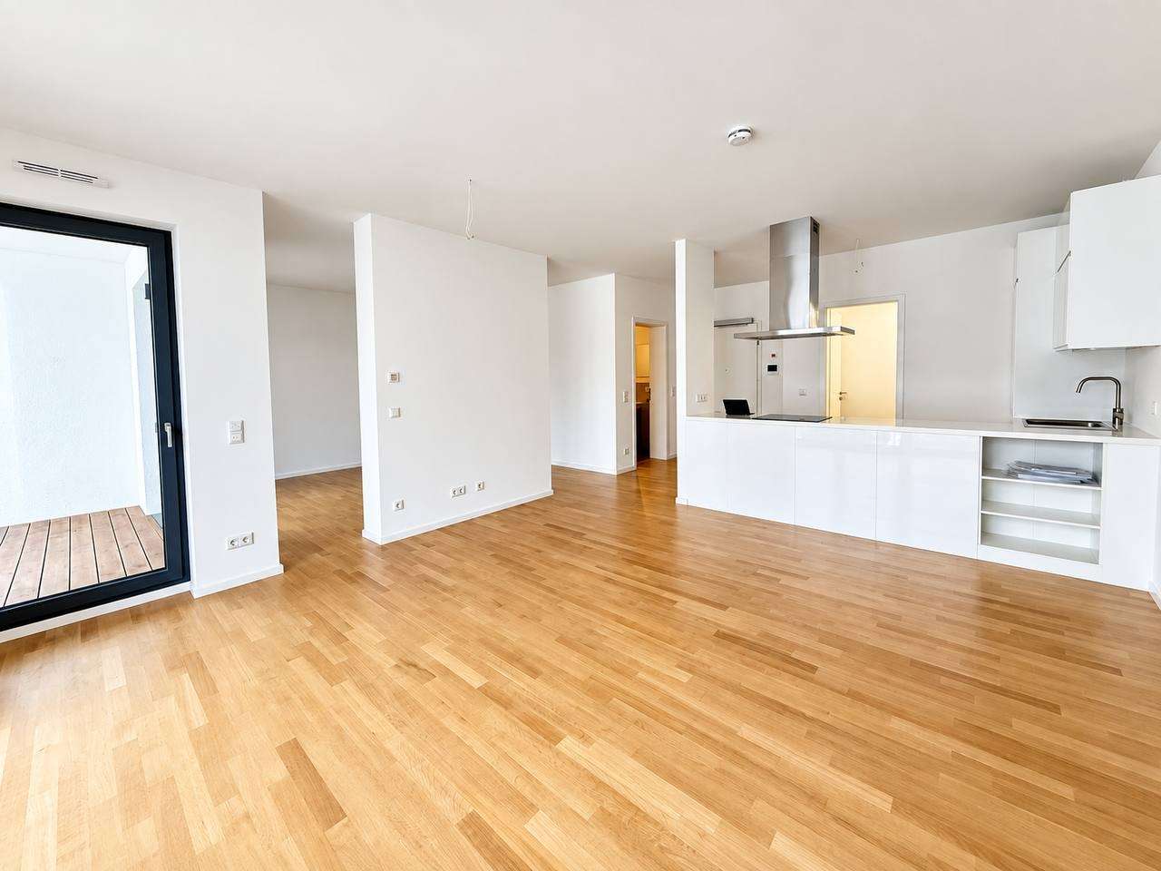 Premium 2-Zimmer-Wohnung in Zehlendorf – lichtdurchflutet und stilvol – Berlin