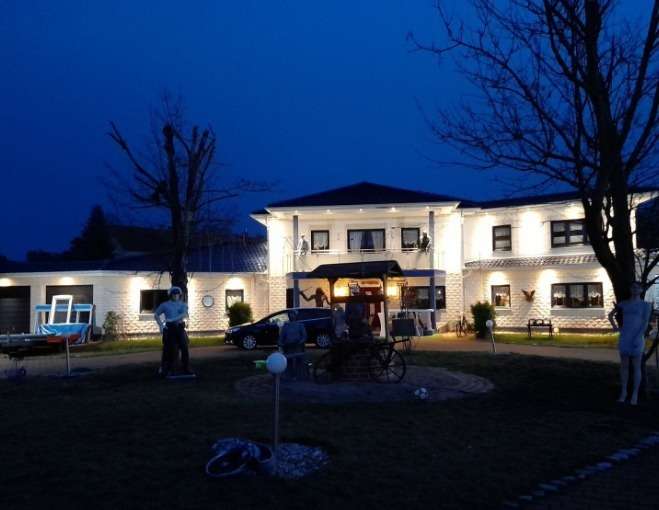 Luxuriöses Einfamilienhaus in Blankenfelde – Blankenfelde-Mahlow – Außenansicht