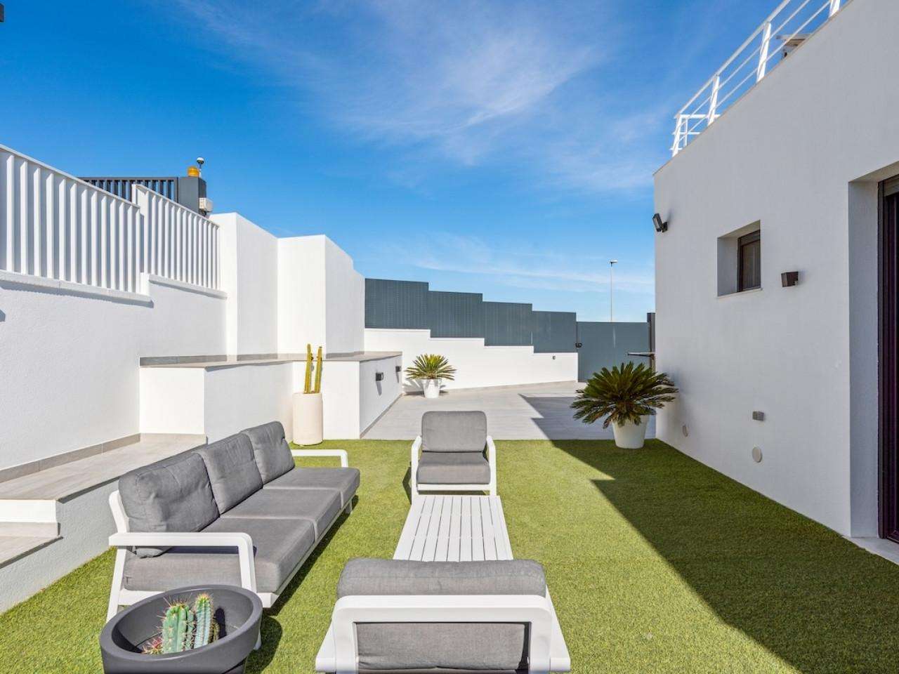 Villa mit 4 Schlafzimmern und 4 Badezimmern in San Miguel de Salinas| Ref: MA-18000-rev – San miguel de salinas