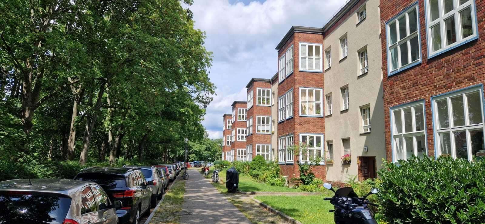 Stilvolle 3-Zimmer-Wohnung in Denkmalgeschütztem Gebäude in Grüne Oase in Tegel Top Lage – Berlin 