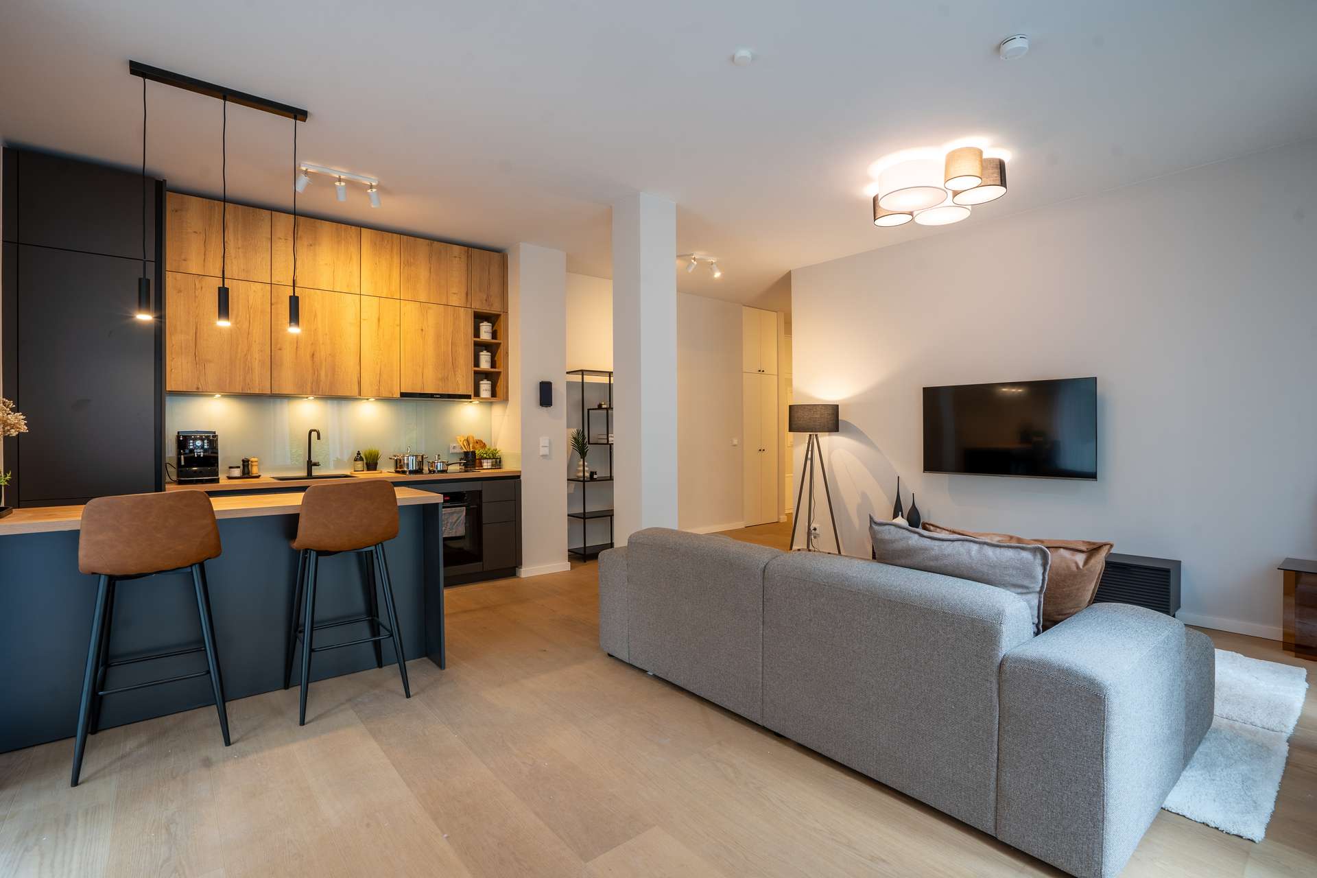 Erstbezug mit Süd-Terrasse! Einziehen und Wohlfühlen! Luxuriöse Wohnung in Ku'damm Nähe – Berlin