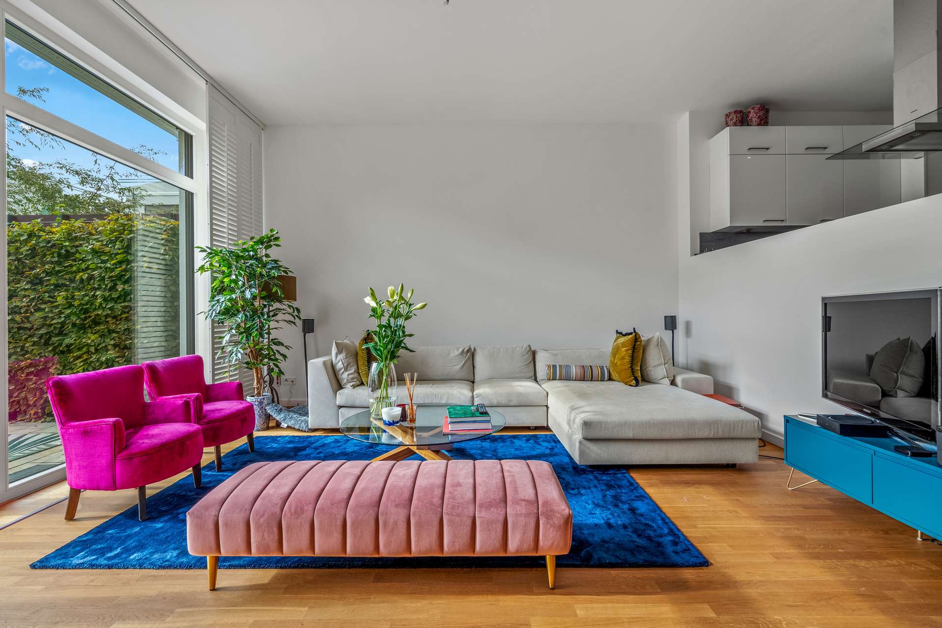Ideal für Familien: Neuwertiges Reihenhaus mit TG-Platz in "Dahlem Paradise" – Berlin