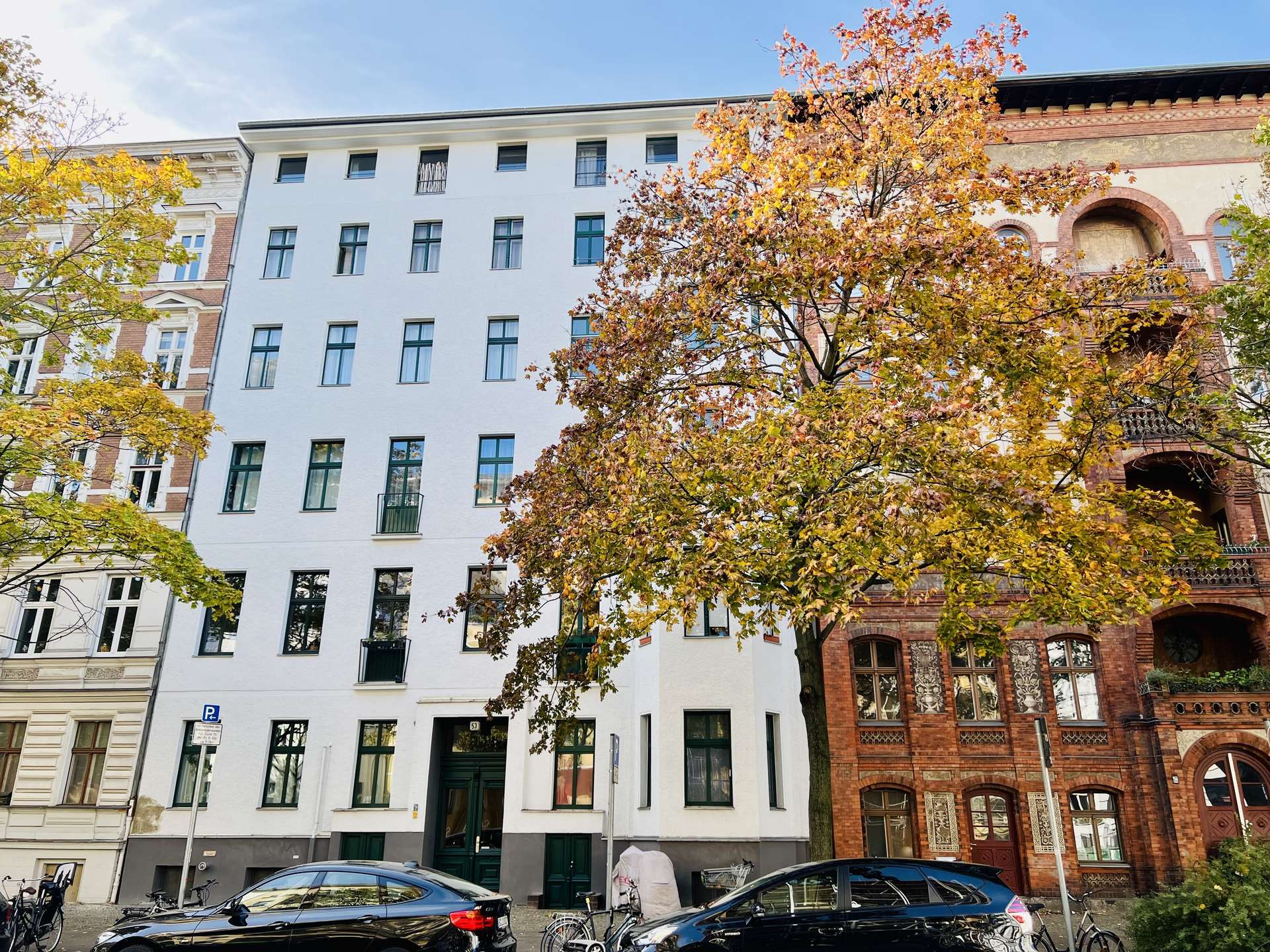 Top sanierte Altbauwohnung in beliebten Gegend – Berlin
