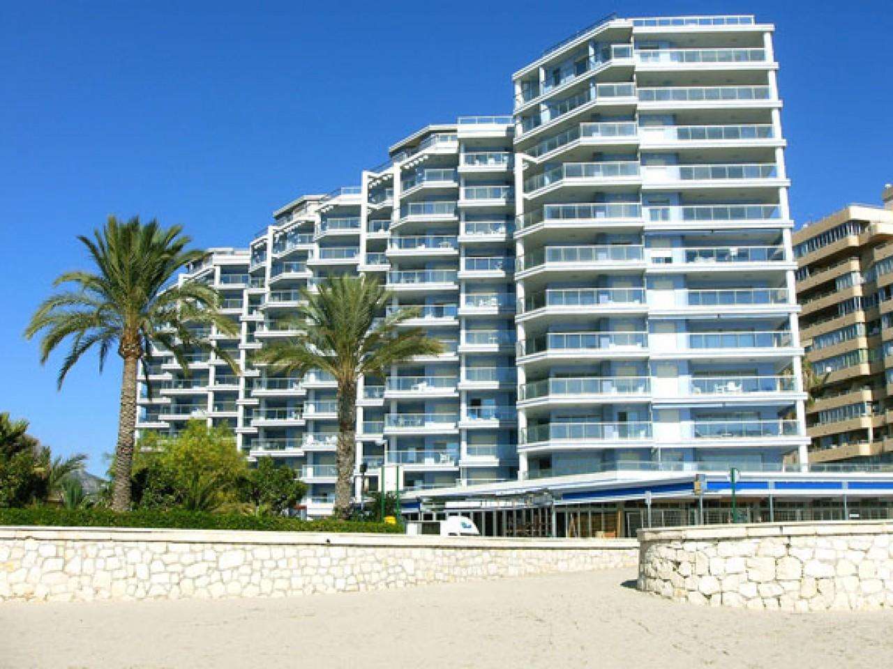 Neubau Penthaus mit 3 Schlafzimmern und 4 Badezimmern in Calpe| Ref: MA-537D – Calpe