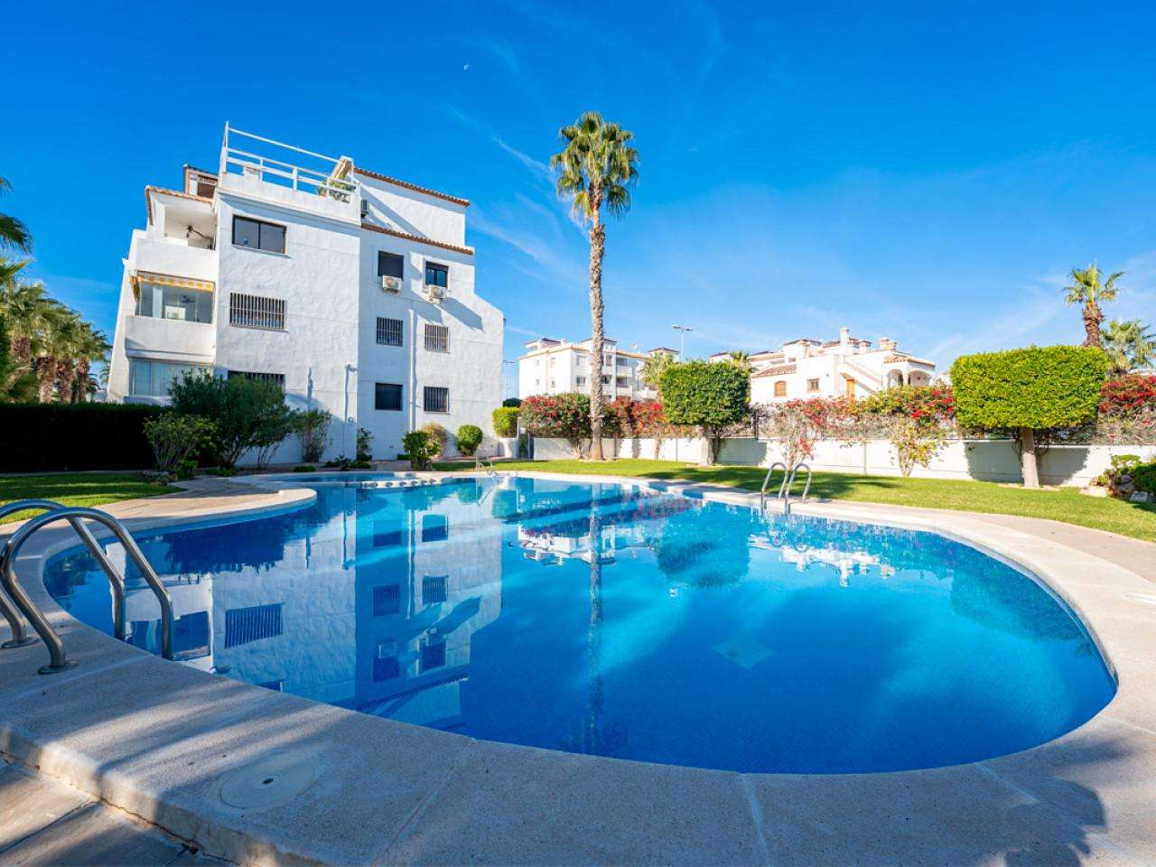 Etagenwohnung mit 3 Schlafzimmern und 2 Badezimmern in Orihuela Costa| Ref: MA-18004-rev – Orihuela costa