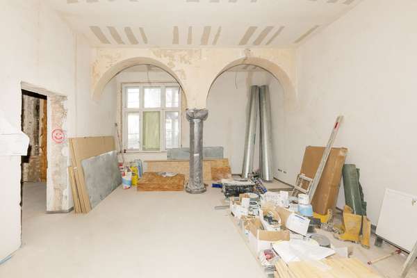 Terrassen-Wohnung in Dahlem - Erstbezug, Altbau mit Aufzug
