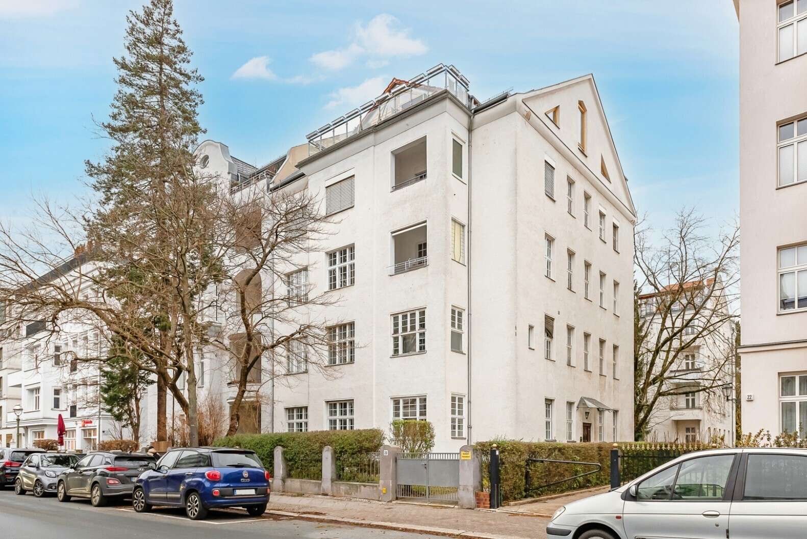 ruhiges Grunewald anno 1900/Neuausbau 2016 DT-Wohnung mit Lift – Berlin