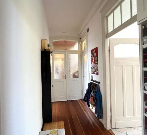 3-Zimmer Altbauwohnung mit zwei Balkonen - Ihr neues Zuhause zum Wohlfühlen! — Bild 7 von 13
