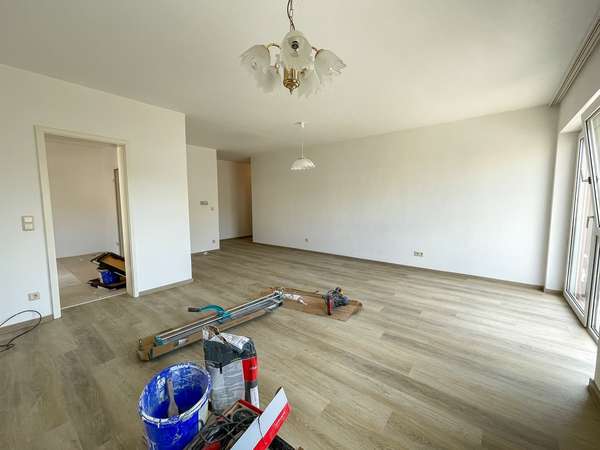 Helle 2-Zimmerwohnung mit Balkon! — Bild 5 von 10