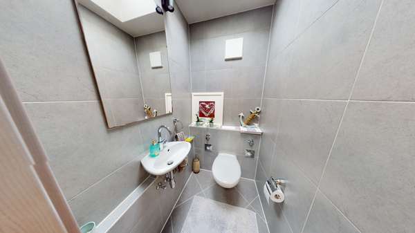 Großzügige 4-Zimmer-Wohnung in schöner Lage von Wiesbaden! — Bild 13 von 18