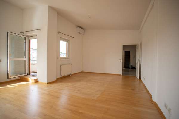 Traumhafte 4-Zimmer-Penthousewohnung mit 2 Dachterrassen — Bild 5 von 22