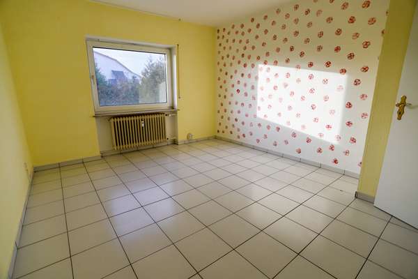 Büttelborn-Worfelden! Gemütliche 2-Zimmerwohnung in ruhigem 4-Parteienhaus! — Bild 12 von 15