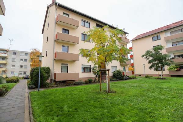 Hübsche 2-Zimmerwohnung in Ginsheim-Gustavsburg mit 2 Balkonen! — Bild 2 von 13