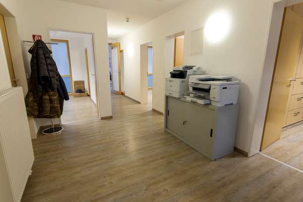 Geschäftshaus mit ca. 280 m² auf 2 Etagen! — Bild 16 von 50