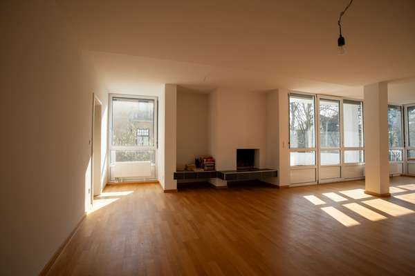 Humboldtstraße: 3-Zimmerwohnung mit Balkon und Sonnengarantie — Bild 8 von 18