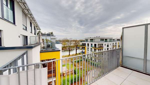 Einzigartige Gelegenheit: Traumwohnung am Winterhafen mit atemberaubendem Ausblick! — Bild 9 von 26