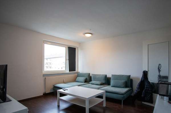 1,5-Zimmer Dachgeschosswohnung mit Garage in Mainz! — Bild 9 von 14