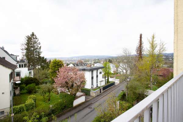 Schöne 4,5-Zimmer Wohnung in Wiesbaden-Nordost — Bild 4 von 15